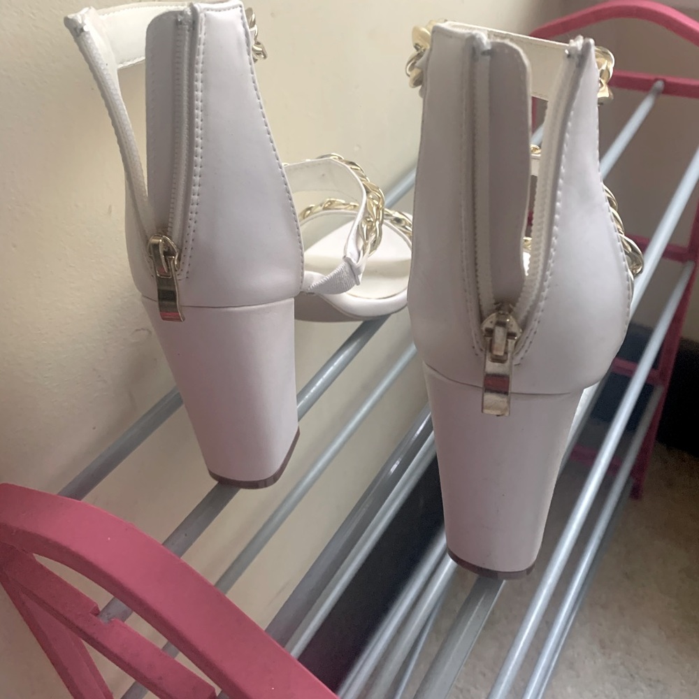 Liliana heels